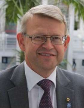 Portrait of Mikael Östling.